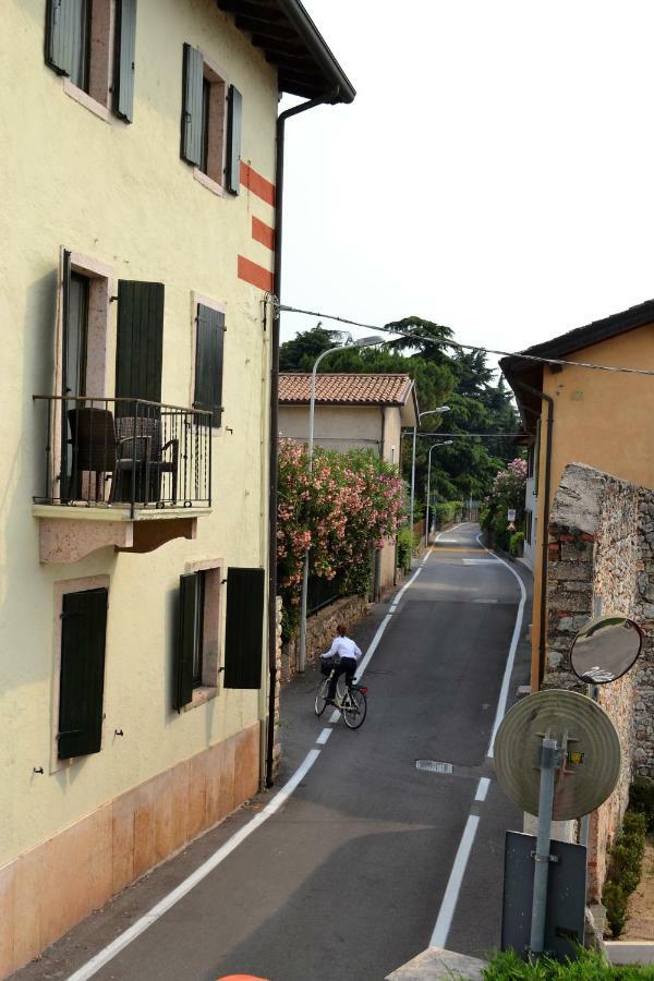 Apartmán Torri Centro Torri Del Benaco Exteriér fotografie