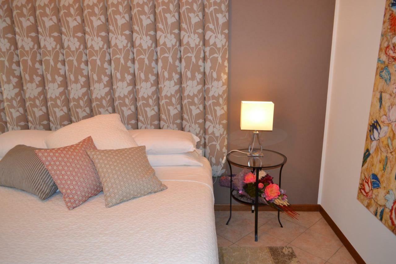 Apartmán Torri Centro Torri Del Benaco Exteriér fotografie