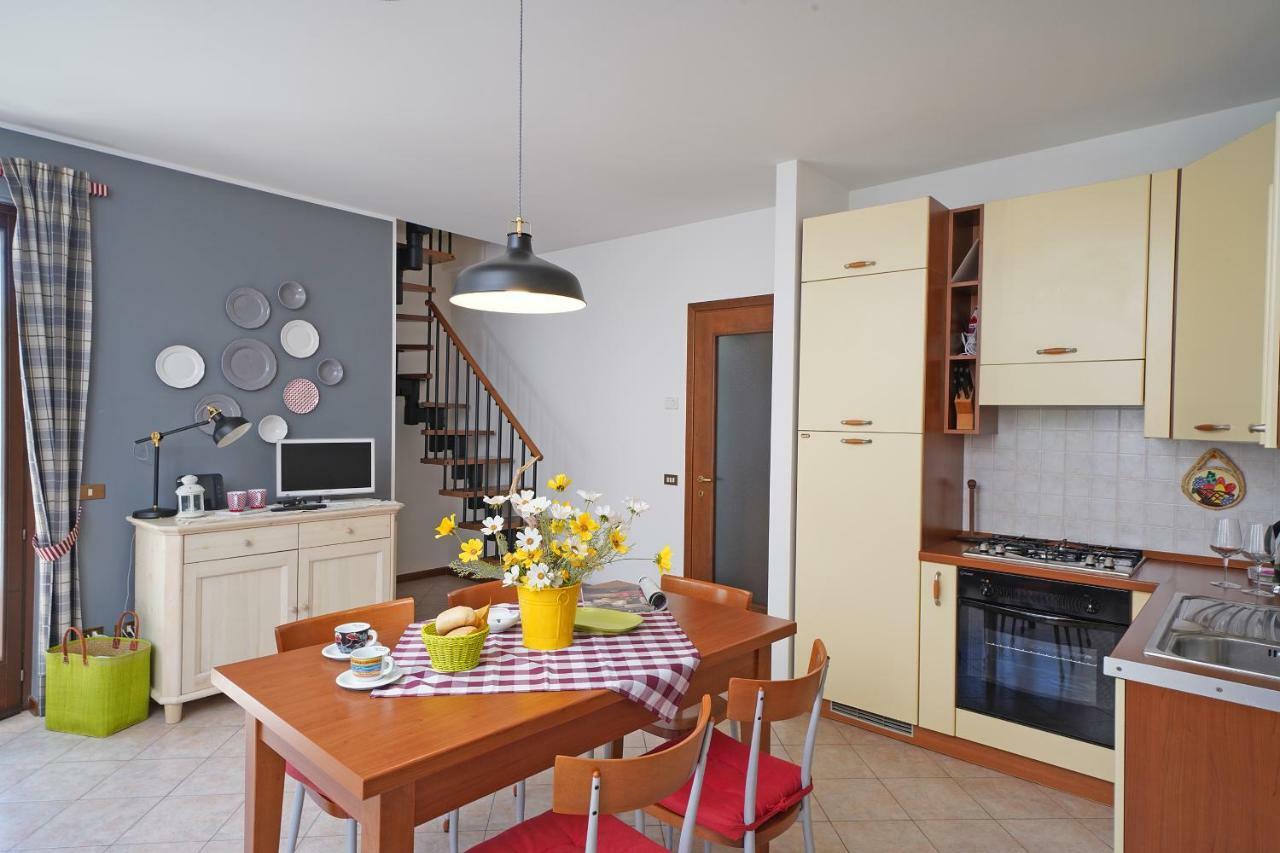 Apartmán Torri Centro Torri Del Benaco Exteriér fotografie