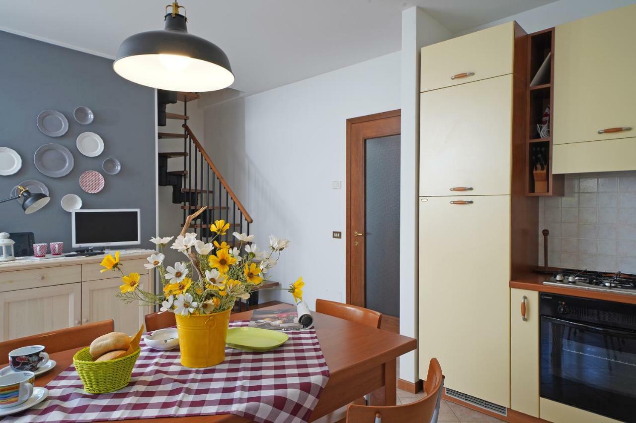 Apartmán Torri Centro Torri Del Benaco Exteriér fotografie