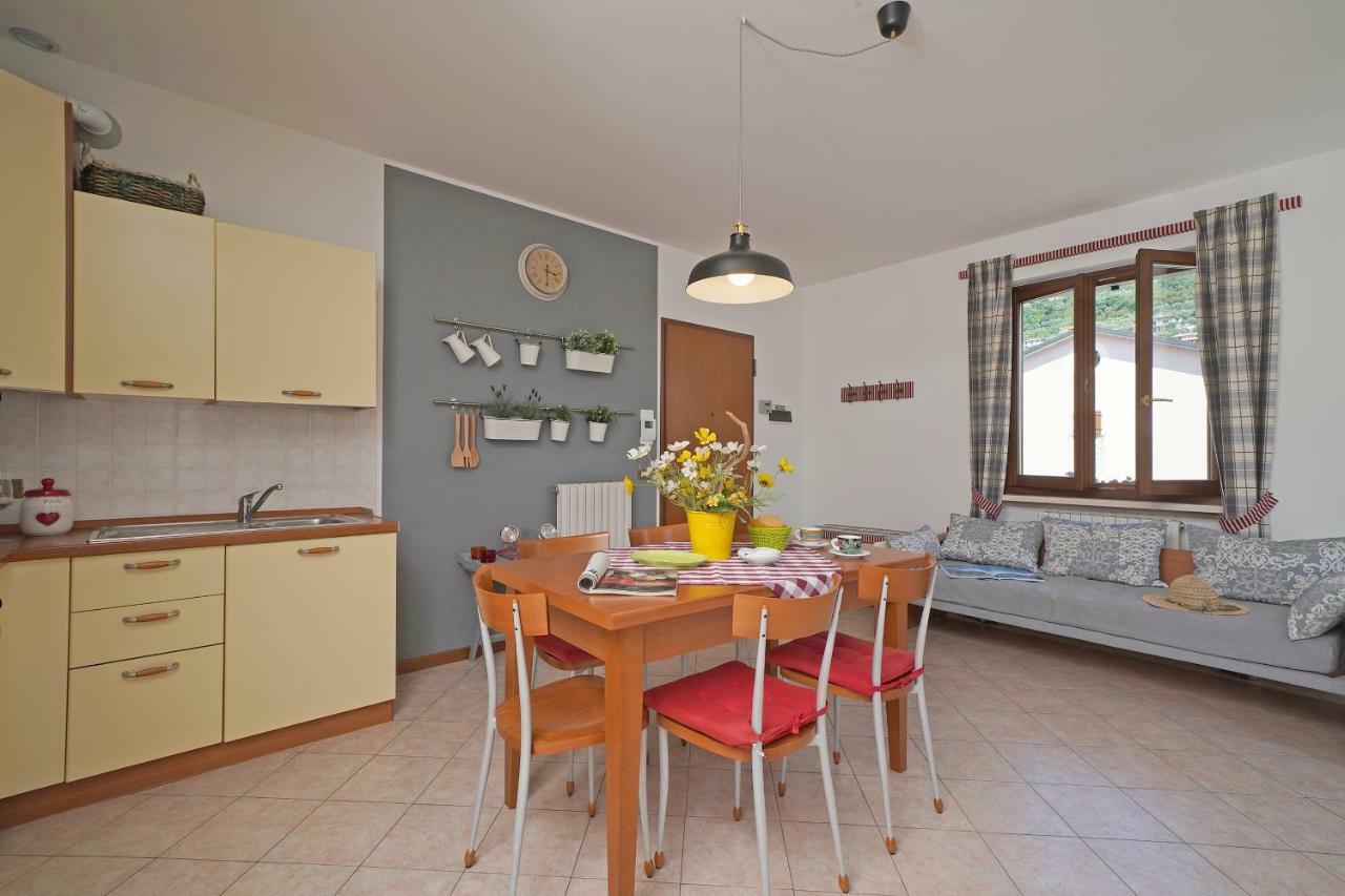 Apartmán Torri Centro Torri Del Benaco Exteriér fotografie