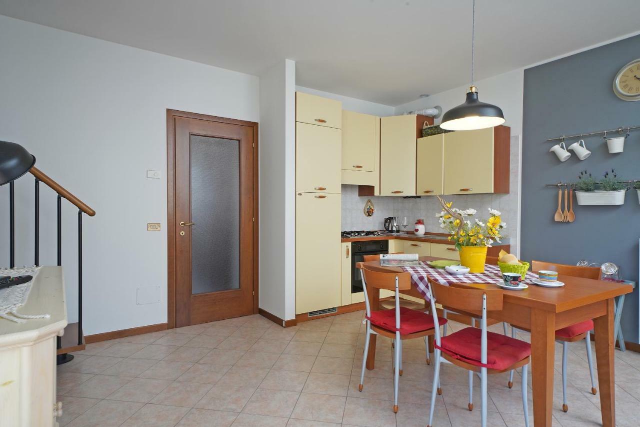 Apartmán Torri Centro Torri Del Benaco Exteriér fotografie